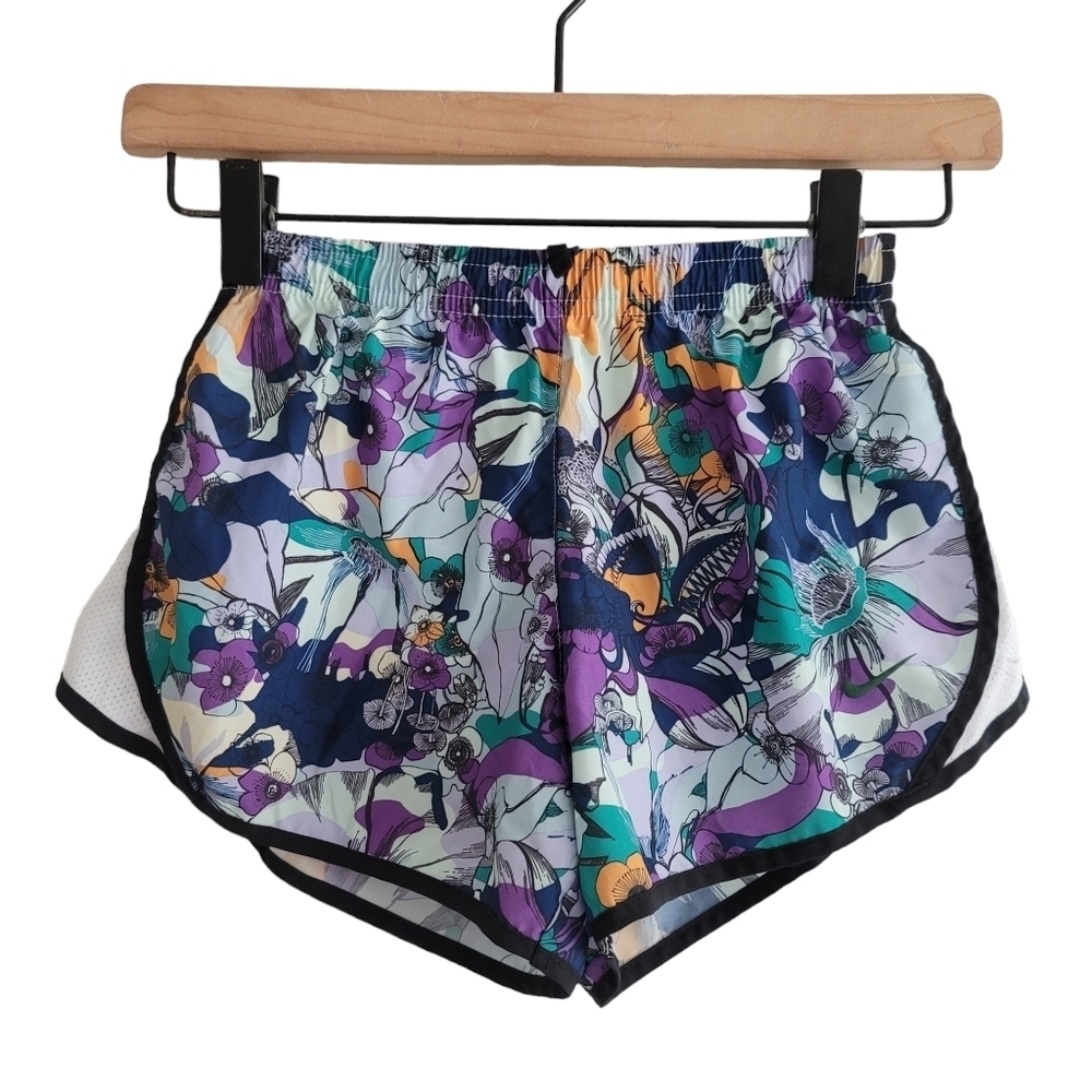 Nike Girls Medium Dri-Fit‎ Purple Floral Lined Running Shorts Athletic